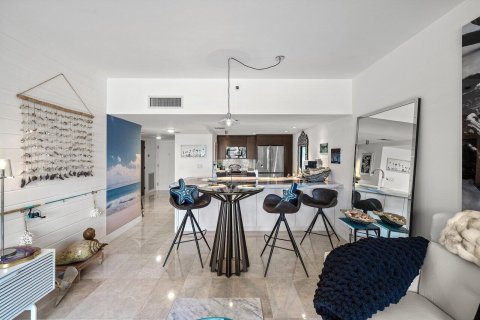 Condo in Boca Raton, Florida, 1 bedroom  № 2252001 - photo 11