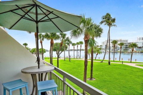 Condo in Boca Raton, Florida, 1 bedroom  № 2252001 - photo 22