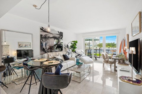 Condo in Boca Raton, Florida, 1 bedroom  № 2252001 - photo 9