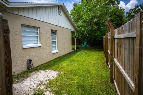House in Brandon, Florida 3 bedrooms, 155.52 sq.m. № 1833306 - photo 26