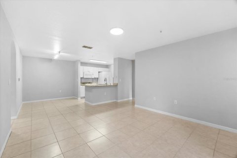 Condo in Bradenton, Florida, 2 bedrooms  № 1535478 - photo 5