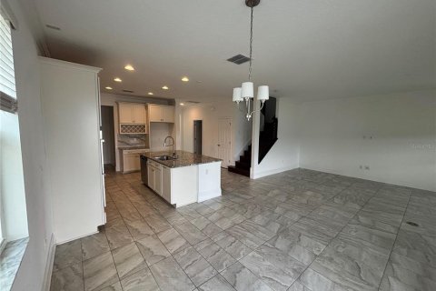 House in Riverview, Florida 5 bedrooms, 329.99 sq.m. № 2393977 - photo 17