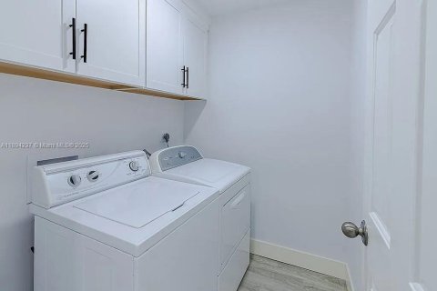 Casa en venta en Hobe Sound, Florida, 3 dormitorios, 147.44 m2 № 1946075 - foto 9