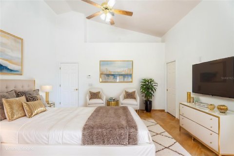 Villa ou maison à vendre à Orlando, Floride: 4 chambres, 187.2 m2 № 1630186 - photo 4