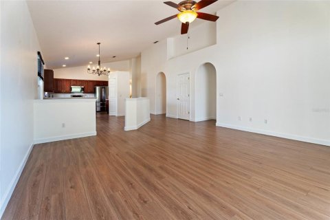 Villa ou maison à vendre à Orlando, Floride: 4 chambres, 187.2 m2 № 1630186 - photo 18