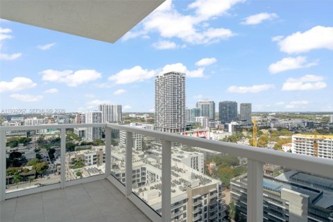 Condominio en alquiler en Miami, Florida, 3 dormitorios, 143.72 m2 № 1990991 - foto 29