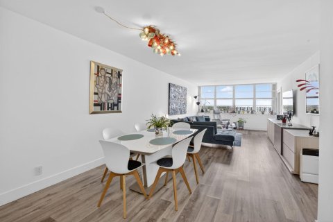 Condominio en venta en Fort Lauderdale, Florida, 2 dormitorios, 124.86 m2 № 2342995 - foto 9