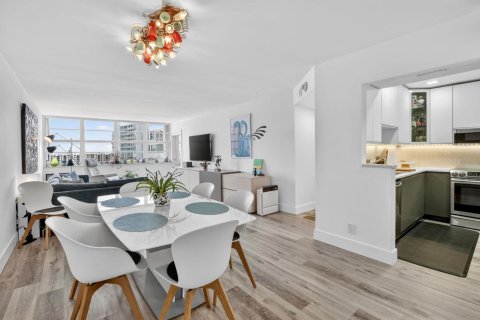 Condominio en venta en Fort Lauderdale, Florida, 2 dormitorios, 124.86 m2 № 2342995 - foto 10