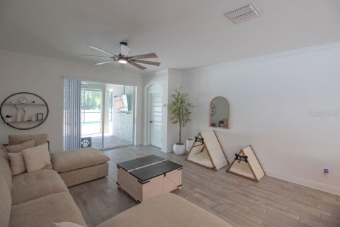 Villa ou maison à louer à Riverview, Floride: 4 chambres, 196.21 m2 № 2430373 - photo 11