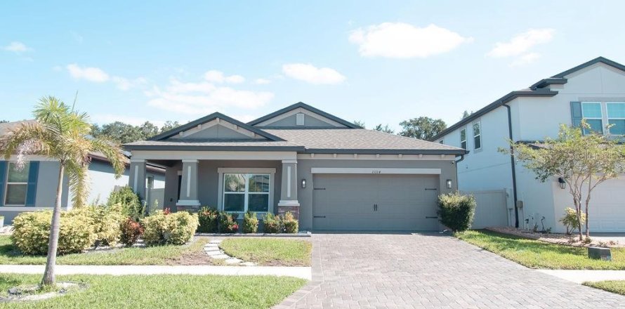 Villa ou maison à Riverview, Floride 4 chambres, 196.21 m2 № 2430373