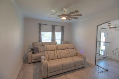 Villa ou maison à louer à Riverview, Floride: 4 chambres, 196.21 m2 № 2430373 - photo 5