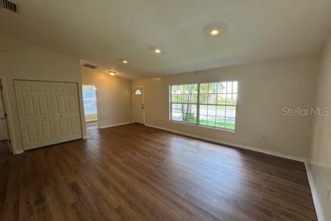 Casa en alquiler en Tampa, Florida, 3 dormitorios, 130.81 m2 № 1883272 - foto 6