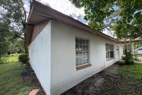 Casa en alquiler en Tampa, Florida, 3 dormitorios, 130.81 m2 № 1883272 - foto 20