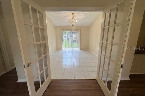 Casa en alquiler en Tampa, Florida, 3 dormitorios, 130.81 m2 № 1883272 - foto 18