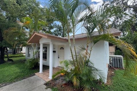 Casa en alquiler en Tampa, Florida, 3 dormitorios, 130.81 m2 № 1883272 - foto 3