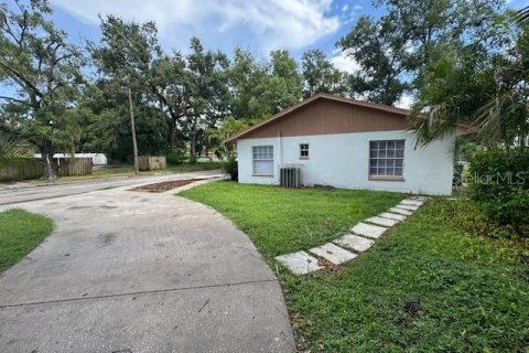 Casa en alquiler en Tampa, Florida, 3 dormitorios, 130.81 m2 № 1883272 - foto 21