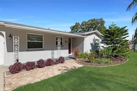 Villa ou maison à vendre à Palm Harbor, Floride: 2 chambres, 89.37 m2 № 1847911 - photo 2