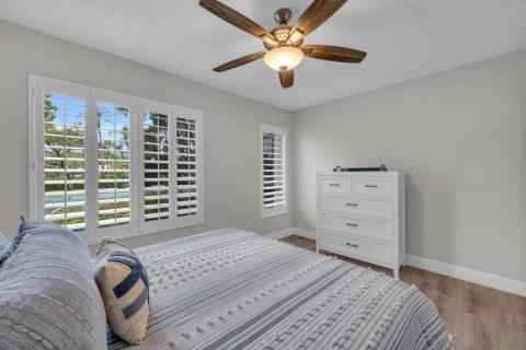 Condo in Palm Beach Gardens, Florida, 2 bedrooms  № 2246299 - photo 29