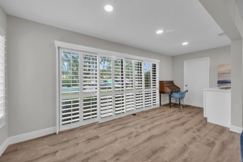 Condo in Palm Beach Gardens, Florida, 2 bedrooms  № 2246299 - photo 17
