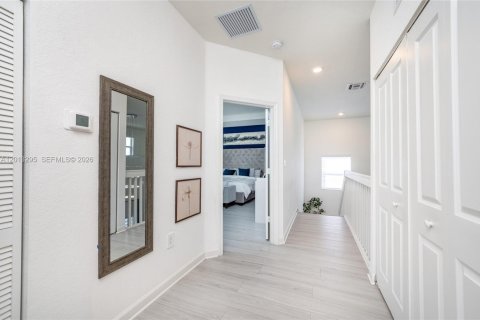 Villa ou maison à vendre à Miami, Floride: 4 chambres, 240.71 m2 № 2084828 - photo 22