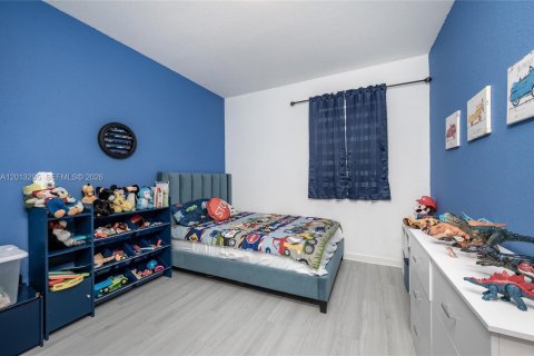 Villa ou maison à vendre à Miami, Floride: 4 chambres, 240.71 m2 № 2084828 - photo 24