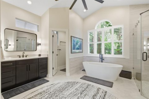 Casa en venta en Orlando, Florida, 4 dormitorios, 380.34 m2 № 2151394 - foto 12
