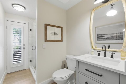 Casa en venta en Orlando, Florida, 4 dormitorios, 380.34 m2 № 2151394 - foto 17