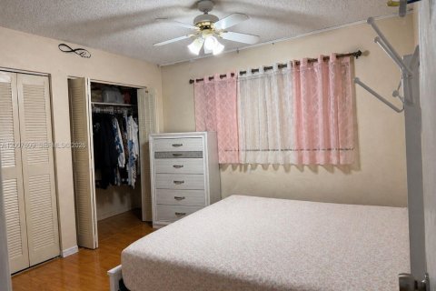 Купить кондоминиум в Хайалиа, Флорида 2 спальни, 92.72м2, № 2074218 - фото 13