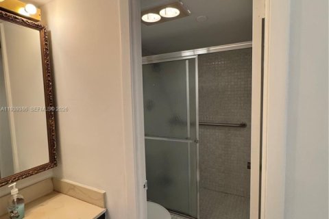 Купить кондоминиум в Пемброк-Пайнс, Флорида 2 спальни, 91.04м2, № 1996869 - фото 21