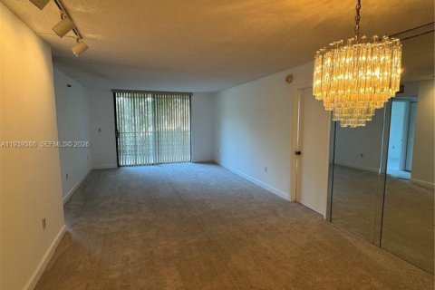 Купить кондоминиум в Пемброк-Пайнс, Флорида 2 спальни, 91.04м2, № 1996869 - фото 30