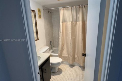 Купить кондоминиум в Пемброк-Пайнс, Флорида 2 спальни, 91.04м2, № 1996869 - фото 14