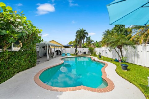 Villa ou maison à vendre à Sunrise, Floride: 3 chambres, 114.73 m2 № 1948519 - photo 23