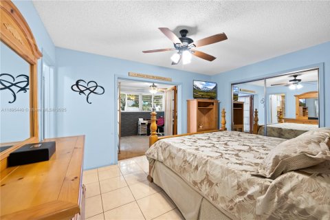 Villa ou maison à vendre à Sunrise, Floride: 3 chambres, 114.73 m2 № 1948519 - photo 15