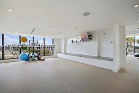 Condo in Aventura, Florida, 3 bedrooms № 1933622 - photo 11