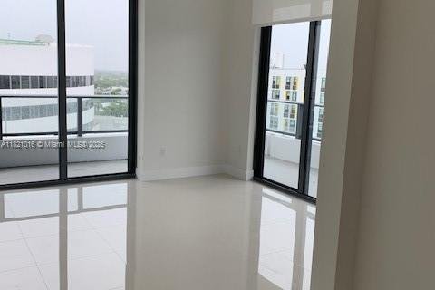 Condo in Aventura, Florida, 3 bedrooms № 1933622 - photo 3