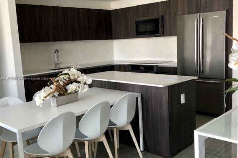 Condo in Aventura, Florida, 3 bedrooms № 1933622 - photo 2