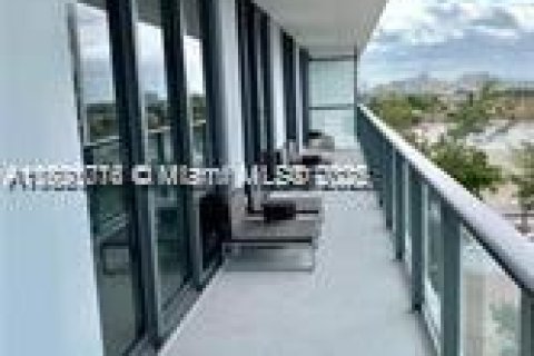 Condo in Aventura, Florida, 3 bedrooms № 1933622 - photo 12