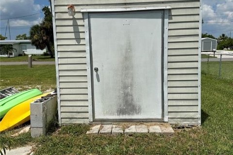 Terreno en venta en Port Charlotte, Florida № 1687900 - foto 7