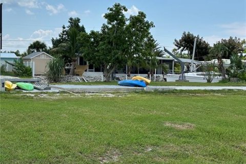 Terreno en venta en Port Charlotte, Florida № 1687900 - foto 3