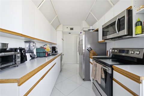 Condominio en venta en Aventura, Florida, 3 dormitorios, 141.21 m2 № 2022234 - foto 8