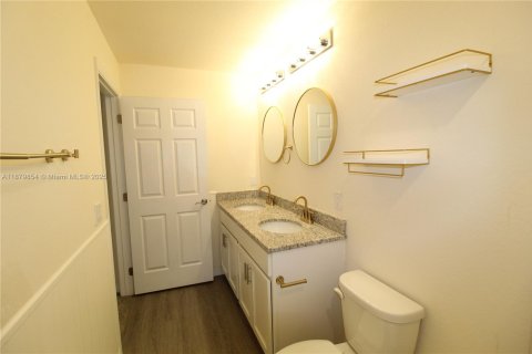 Купить виллу или дом в Лабель, Флорида 3 спальни, № 1929161 - фото 20