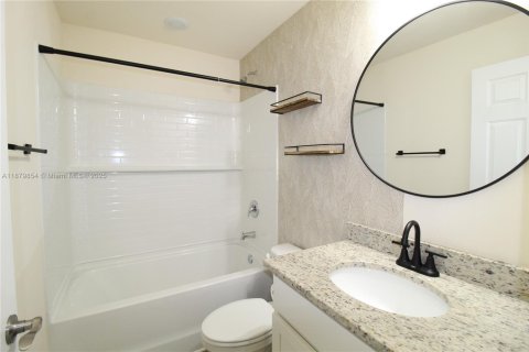 Купить виллу или дом в Лабель, Флорида 3 спальни, № 1929161 - фото 12