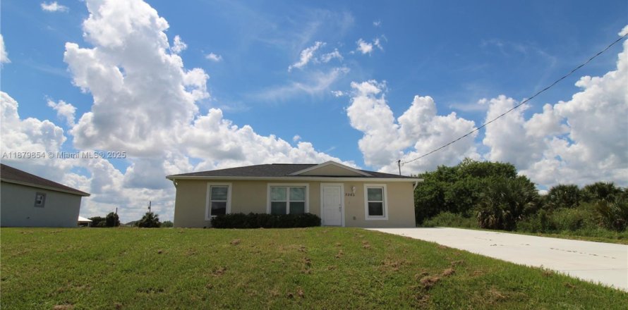 Дом в Лабель, Флорида 3 спальни № 1929161