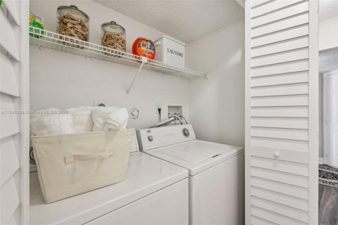 Appartement à louer à Coconut Creek, Floride: 2 chambres, 111.2 m2 № 1947592 - photo 23