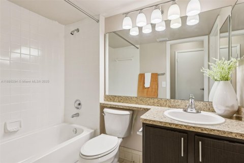 Appartement à louer à Coconut Creek, Floride: 2 chambres, 111.2 m2 № 1947592 - photo 13