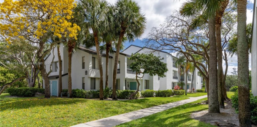 Appartement à Coconut Creek, Floride 2 chambres, 111.2 m2 № 1947592