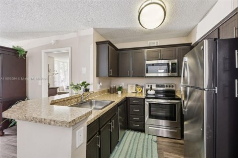 Appartement à louer à Coconut Creek, Floride: 2 chambres, 111.2 m2 № 1947592 - photo 9