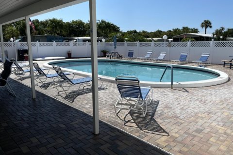 Immobilier commercial à louer à Deerfield Beach, Floride: 2 chambres, 133.78 m2 № 787880 - photo 1