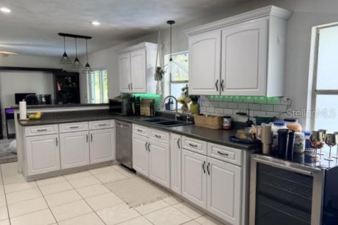 Villa ou maison à vendre à Port Orange, Floride: 3 chambres, 135.92 m2 № 2107840 - photo 5