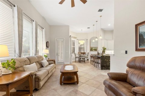 Villa ou maison à vendre à Tampa, Floride: 5 chambres, 366.69 m2 № 2196471 - photo 14